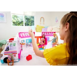 Barbie 2-In-1 Speelset Ambulance En Kliniek^ Poppen