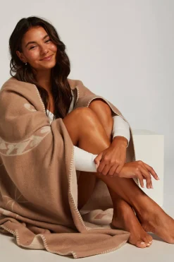 Hunkemöller Hunkemoller Fleece Deken Leonie Leopard (152X124) Beige (152X124 Cm) New