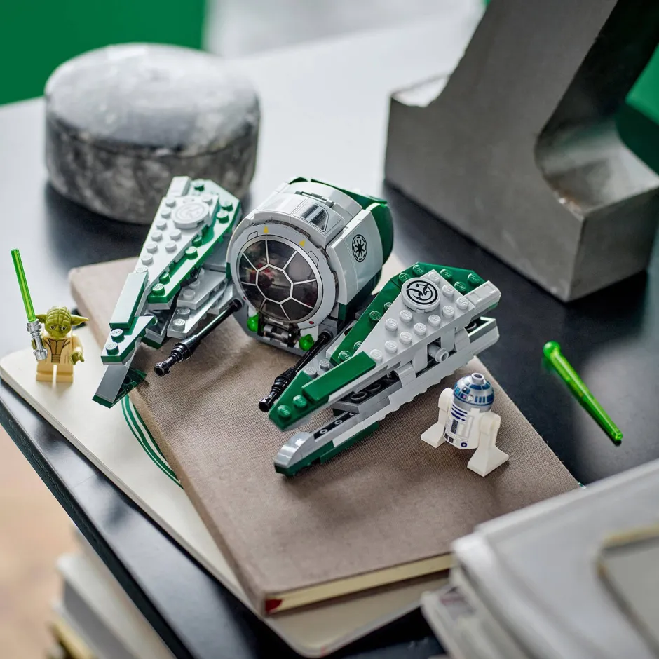 LEGO Star Wars Yoda'S Jedi Starfighter 75360^ Bouwspeelgoed