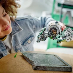 LEGO Star Wars Yoda'S Jedi Starfighter 75360^ Bouwspeelgoed