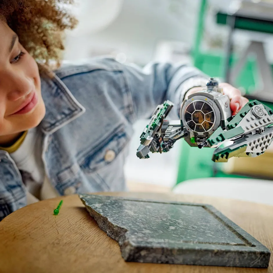 LEGO Star Wars Yoda'S Jedi Starfighter 75360^ Bouwspeelgoed