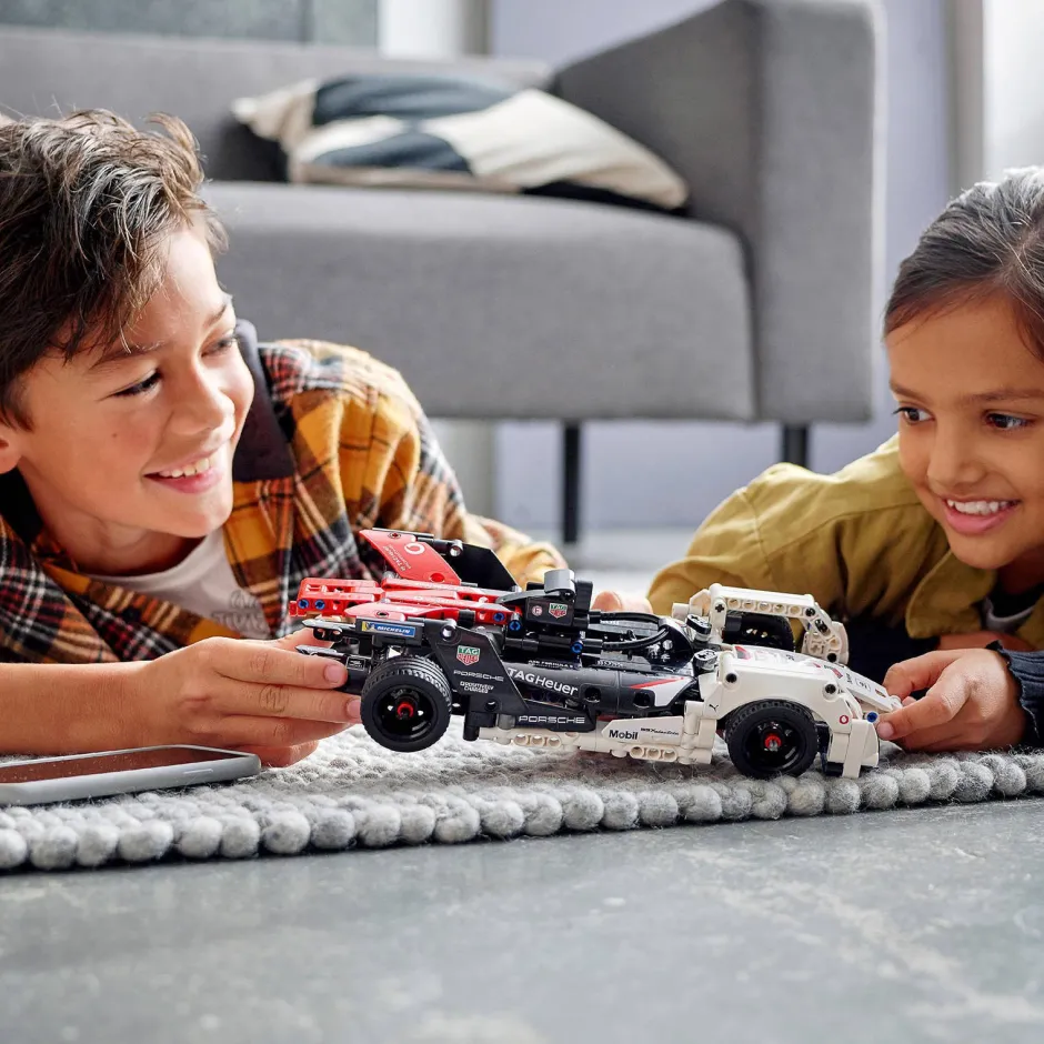 LEGO Technic Formula E Porsche 99X Electric 42137^ Lego