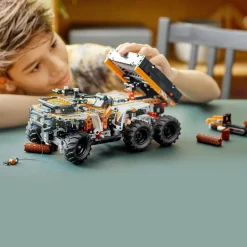 LEGO Technic Terreinwagen 42139^ Bouwspeelgoed