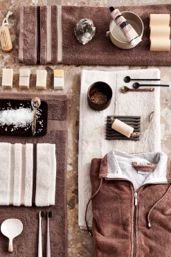 Vandyck Douchelaken Prestige Lines (140X70 Cm) Hot