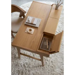 Zuiver Bureau Kaat Hot